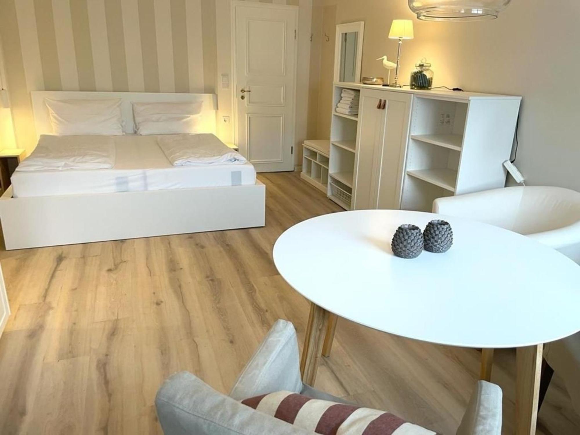 Landhaus Am Meer - Whg 5 Hilligenlei Utersum Esterno foto